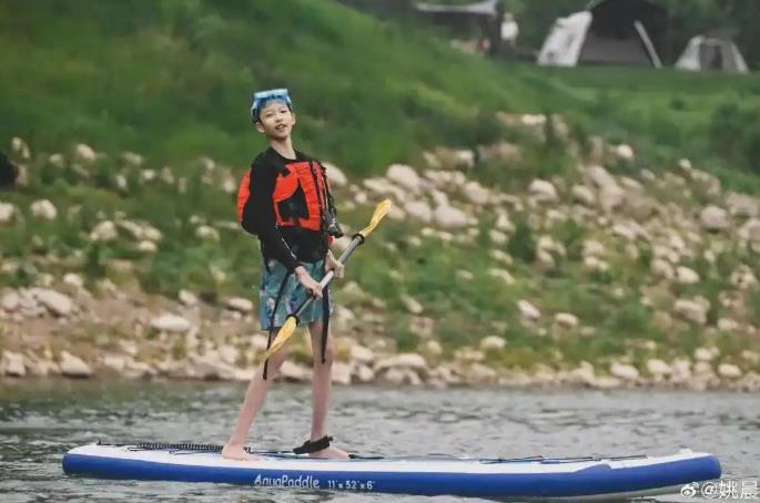 儿子过瘦遭质疑 姚晨:我真不是后妈