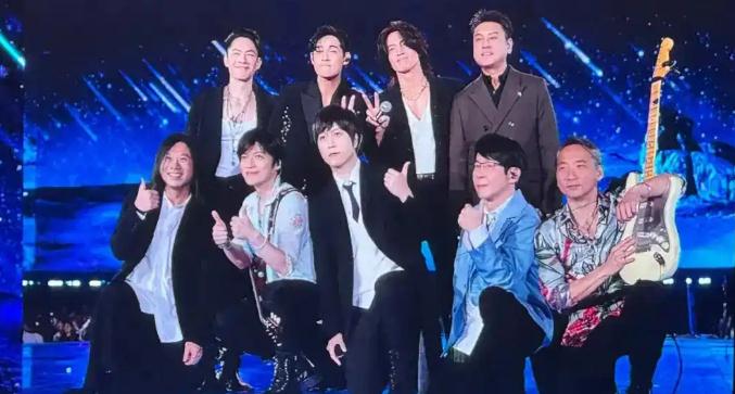 F4在五月天演唱会合唱《流星雨》