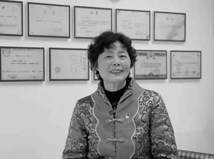 一级演员颜育因病去世 享年76岁