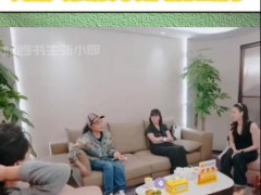 刘嘉玲震惊刘晓庆拍短剧了 引起网友热议!