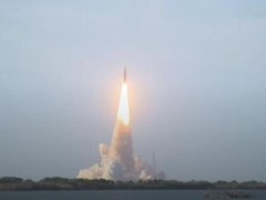 美国50多年来首次载人飞向月球，美国开启新一代载人探月征程